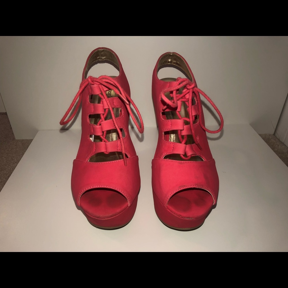 Pink Wedges